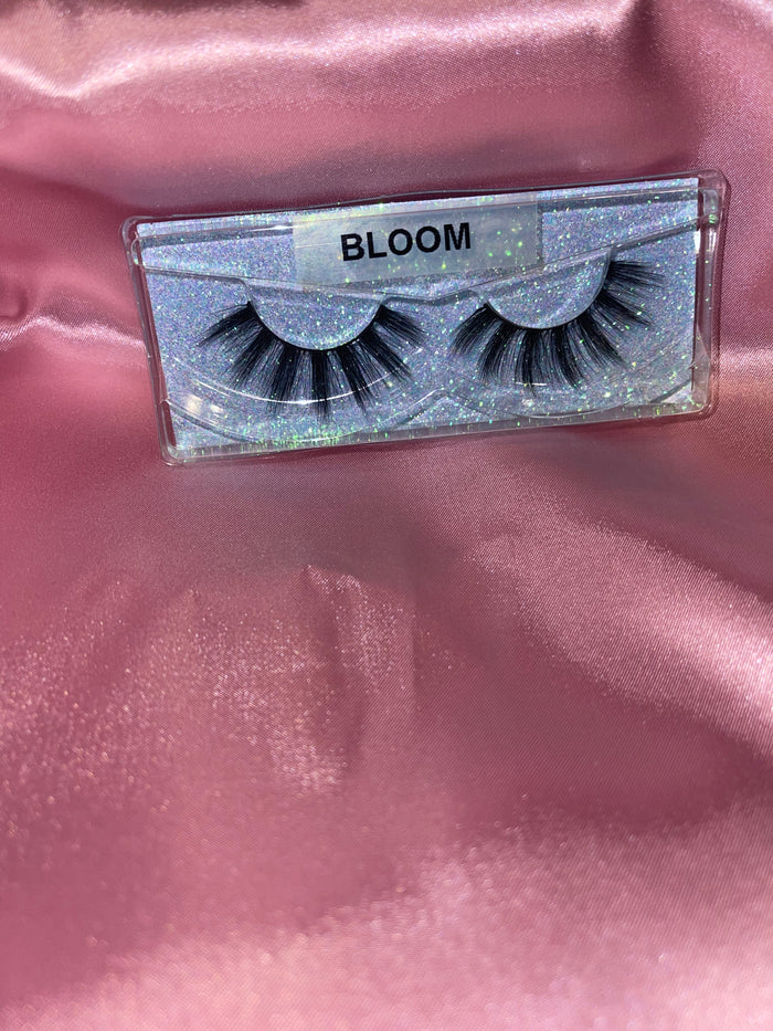 Bloom lashes