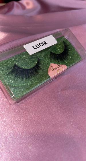 Lucia lashes