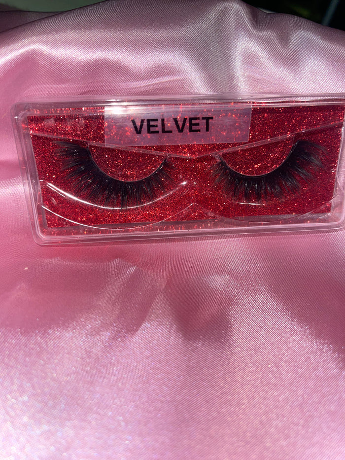 Velvet lashes