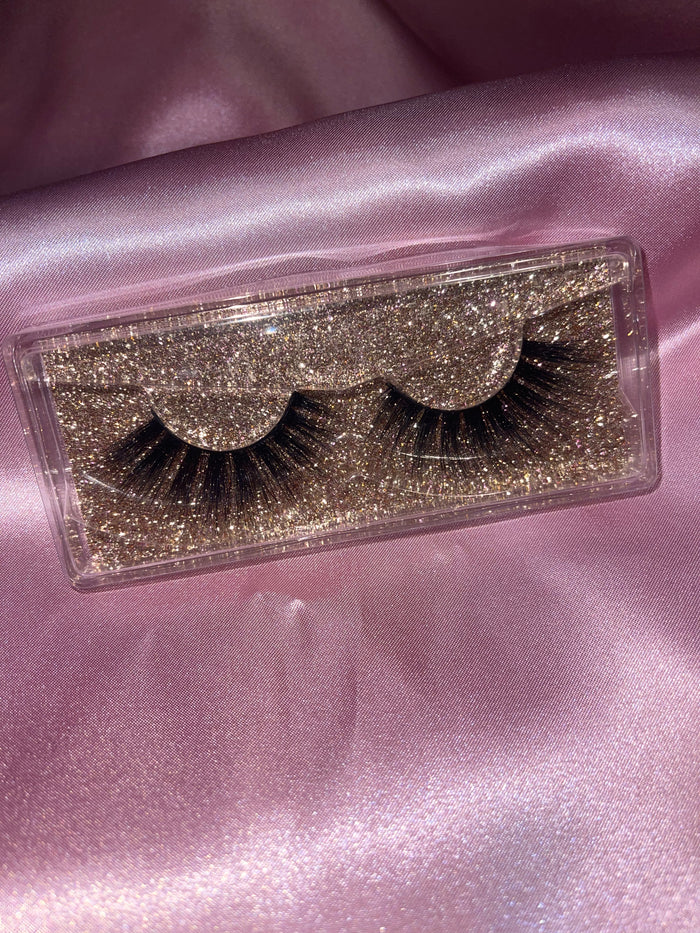 Doll me up lashes